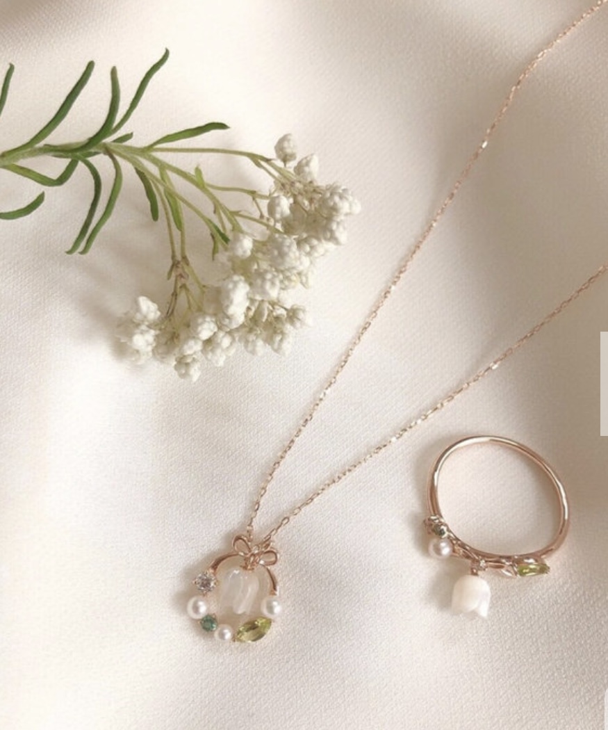 バースフラワー～スズラン～