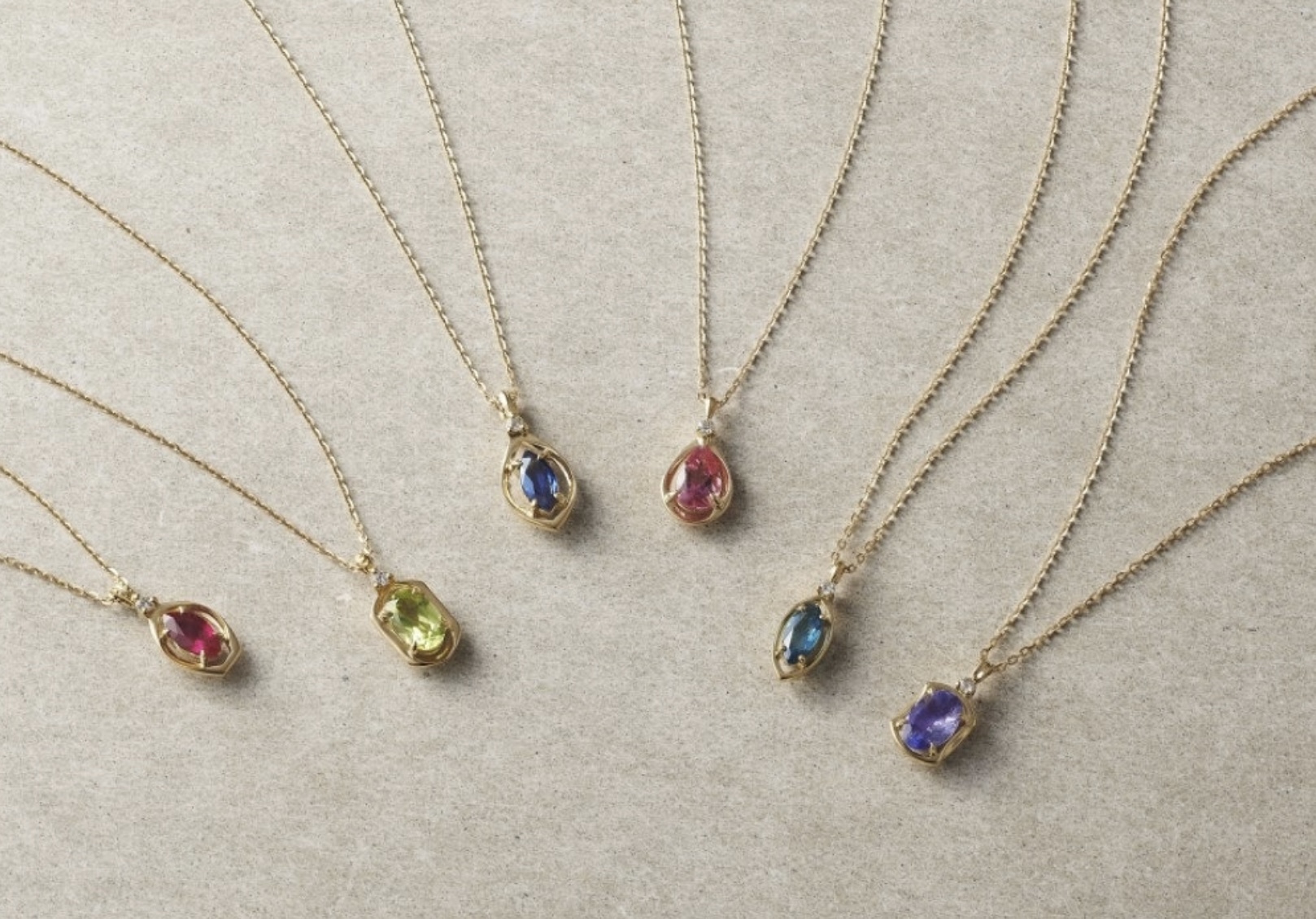 お誕生石ジュエリー💐