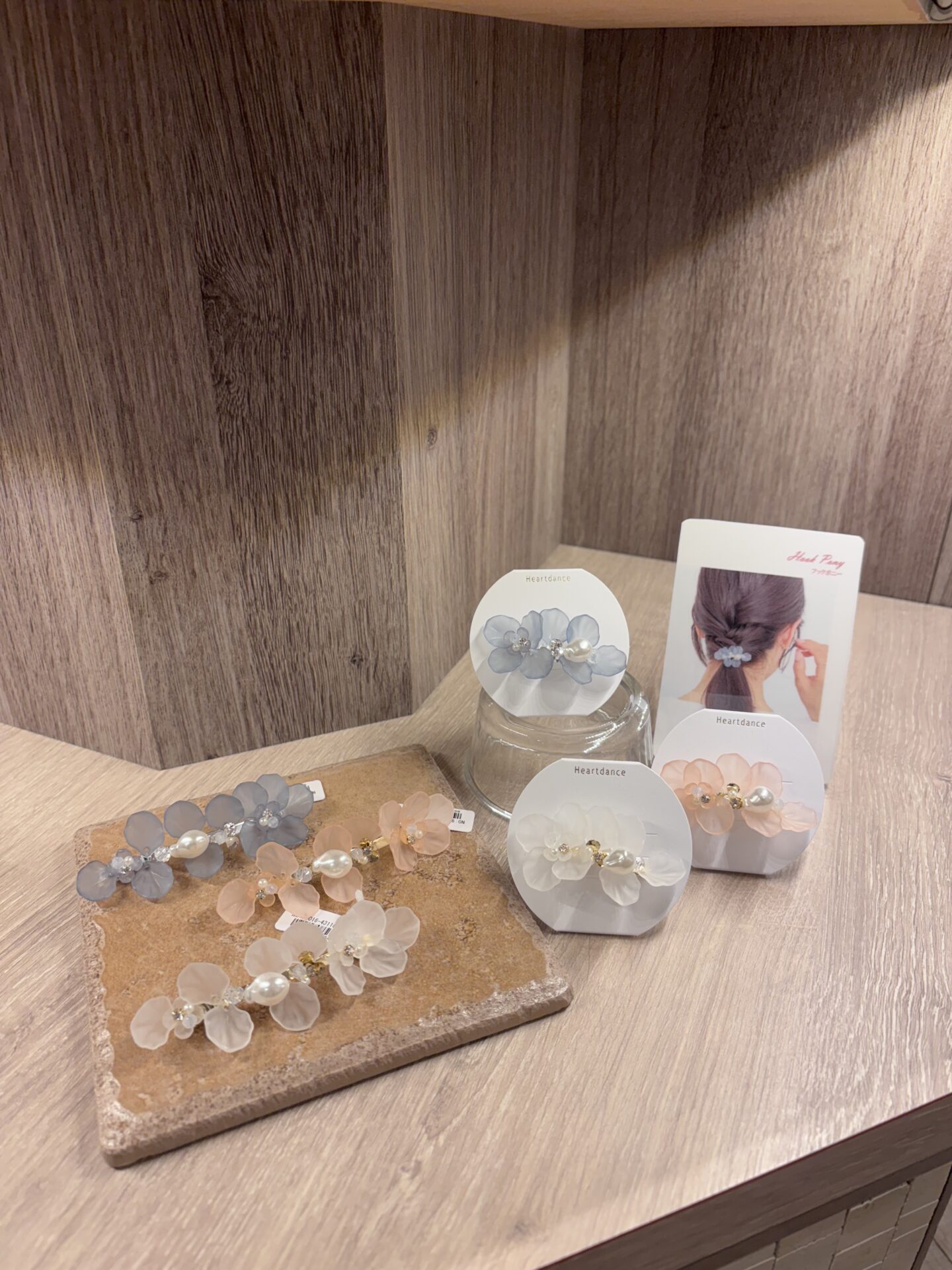 新作⭐︎フラワーヘアアクセサリー